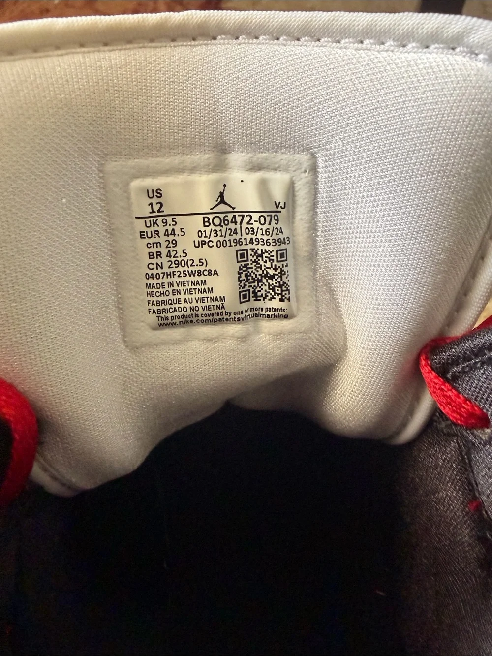 Jordan 1 Nike Red Black White High-Tops